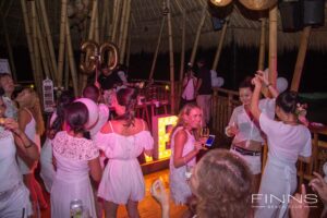 20170428-gallery-fabiana-party-25