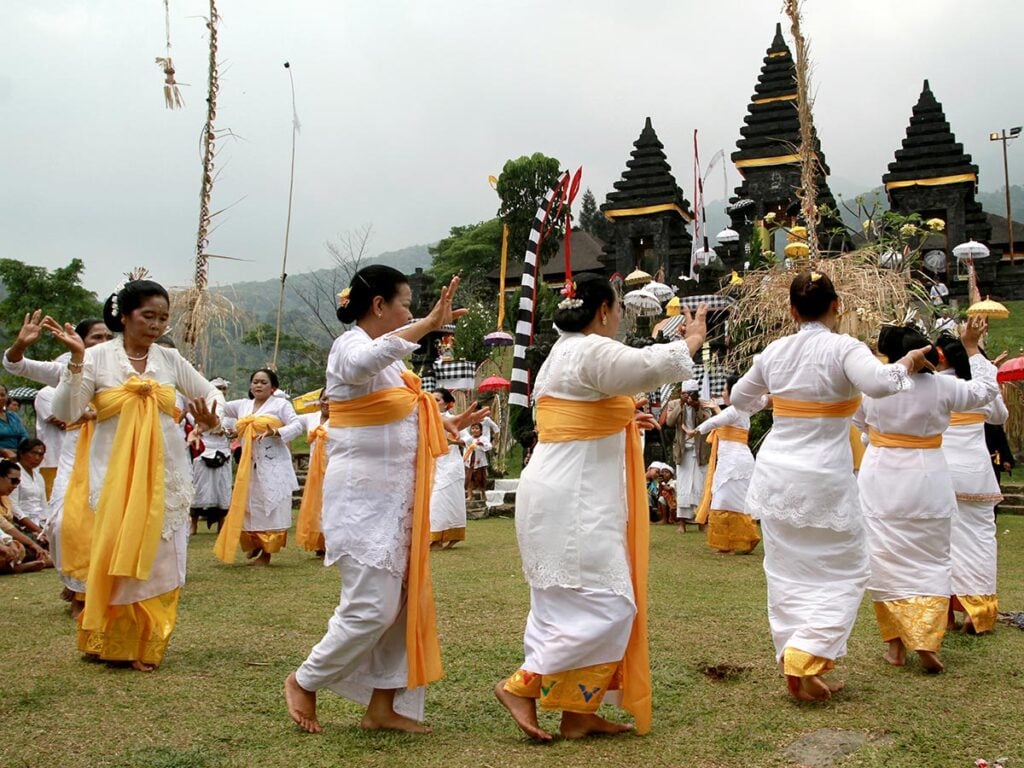 bali calendar of events and festivals