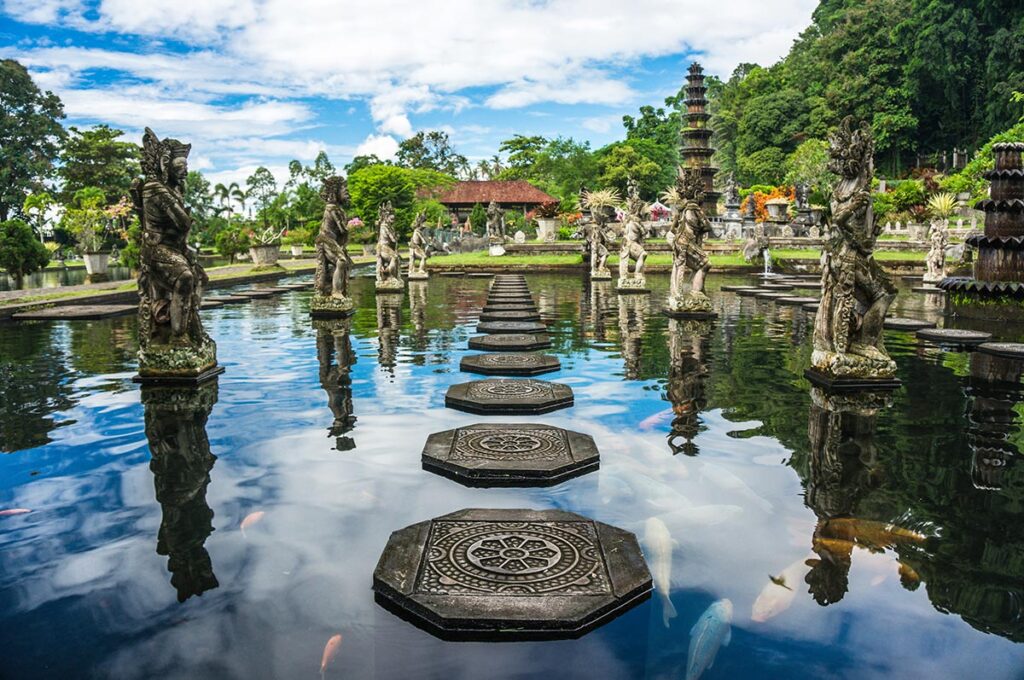 origin   history of tirta gangga water palace