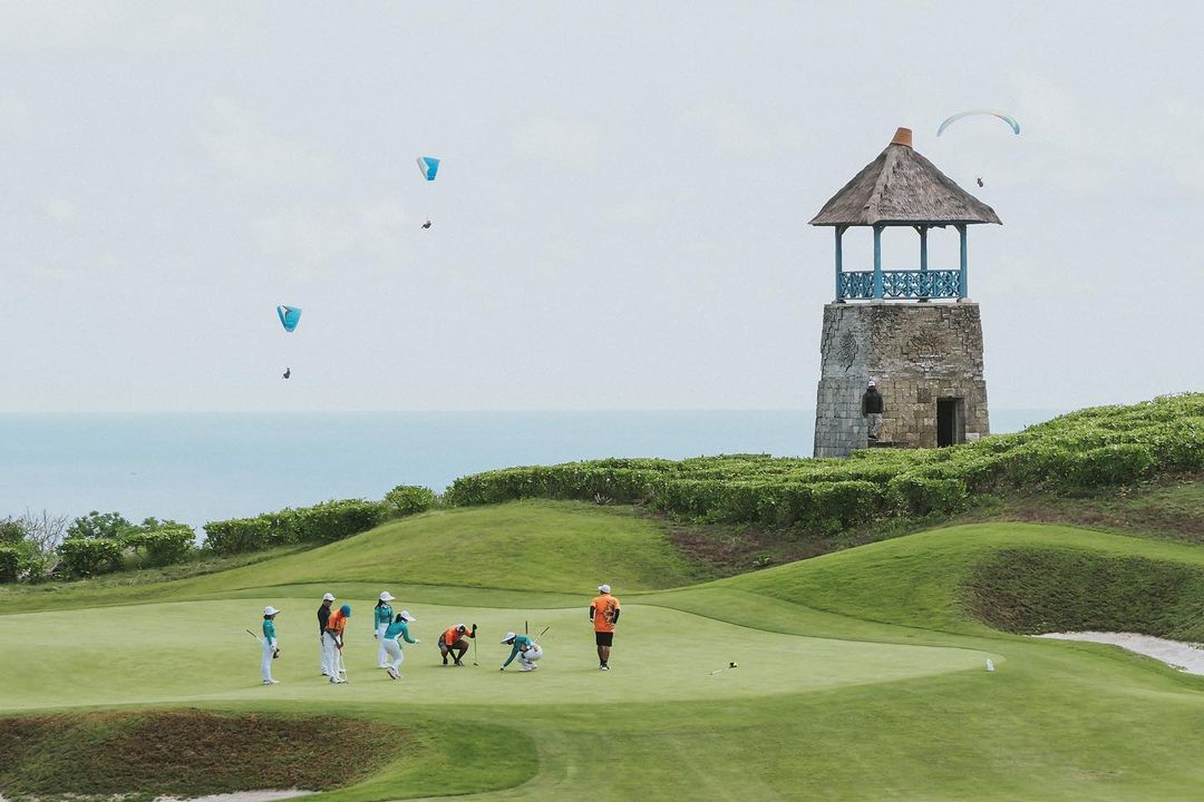 How To Golf Bali: The Best Golf Courses And The Ultimate Guide To Bali ...