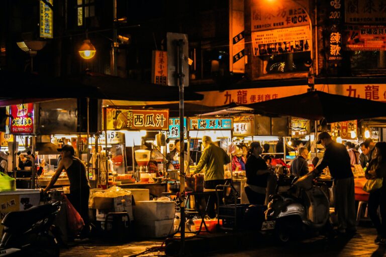 Kuta Night Market scaled