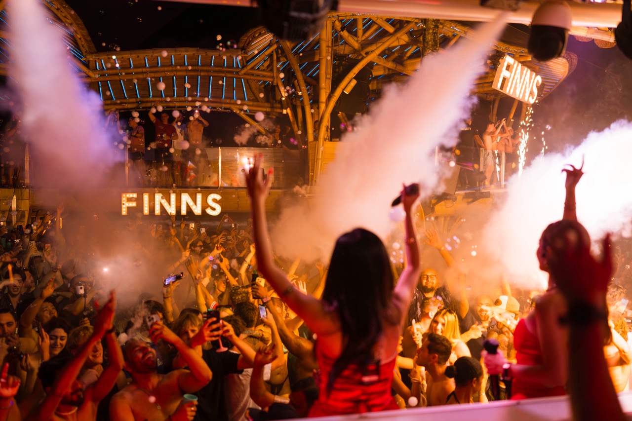 Finns Beach Club