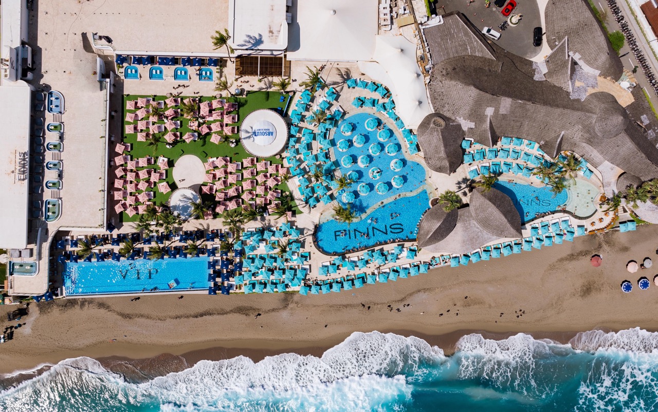Finns Beach Club