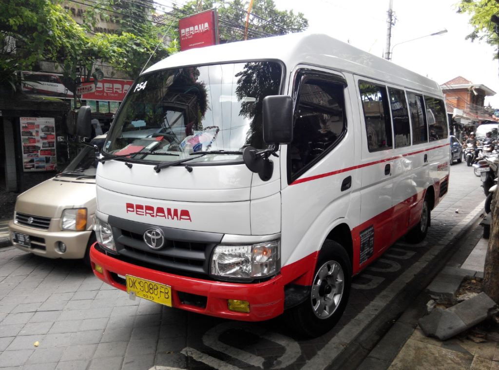 Perama bus Bali