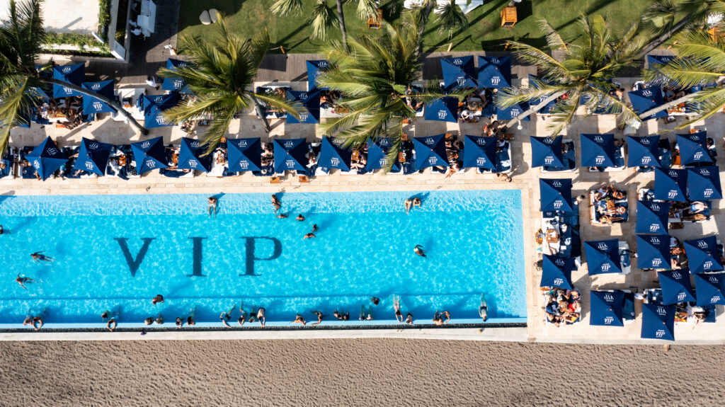 Infinity Pool - FINNS VIP