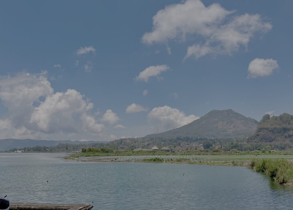 Batur Mount Lake Panorama 22091246 Putu Devani Ari Pramesti