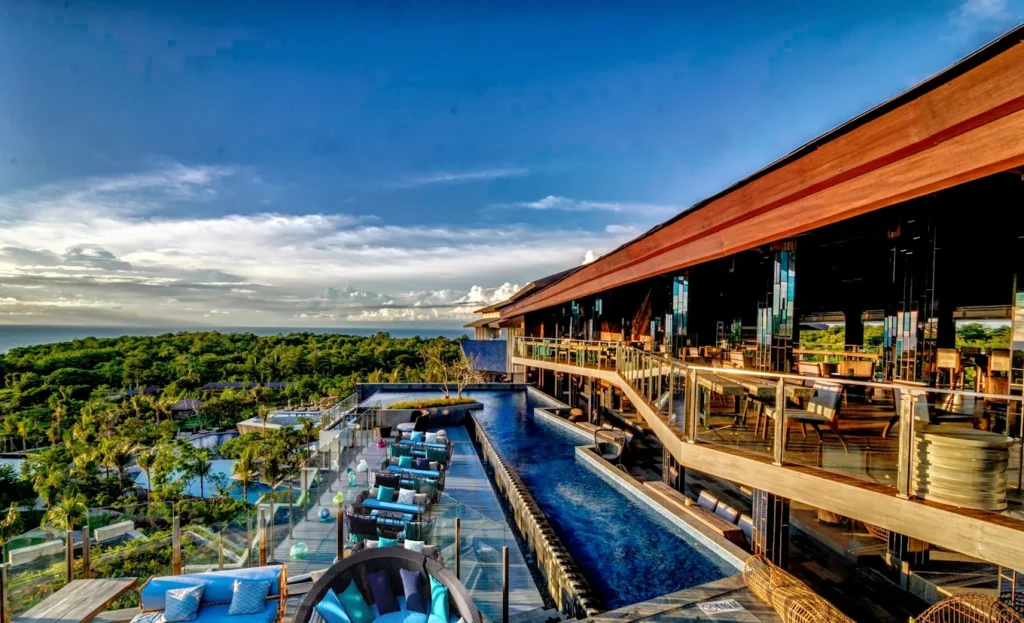 Unique Rooftop Bar & Restaurant, Jimbaran