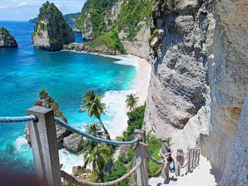 diamond beach stairs