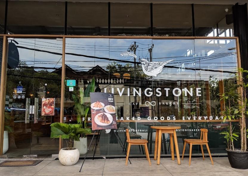 Livngstone Cafe, Petitenget