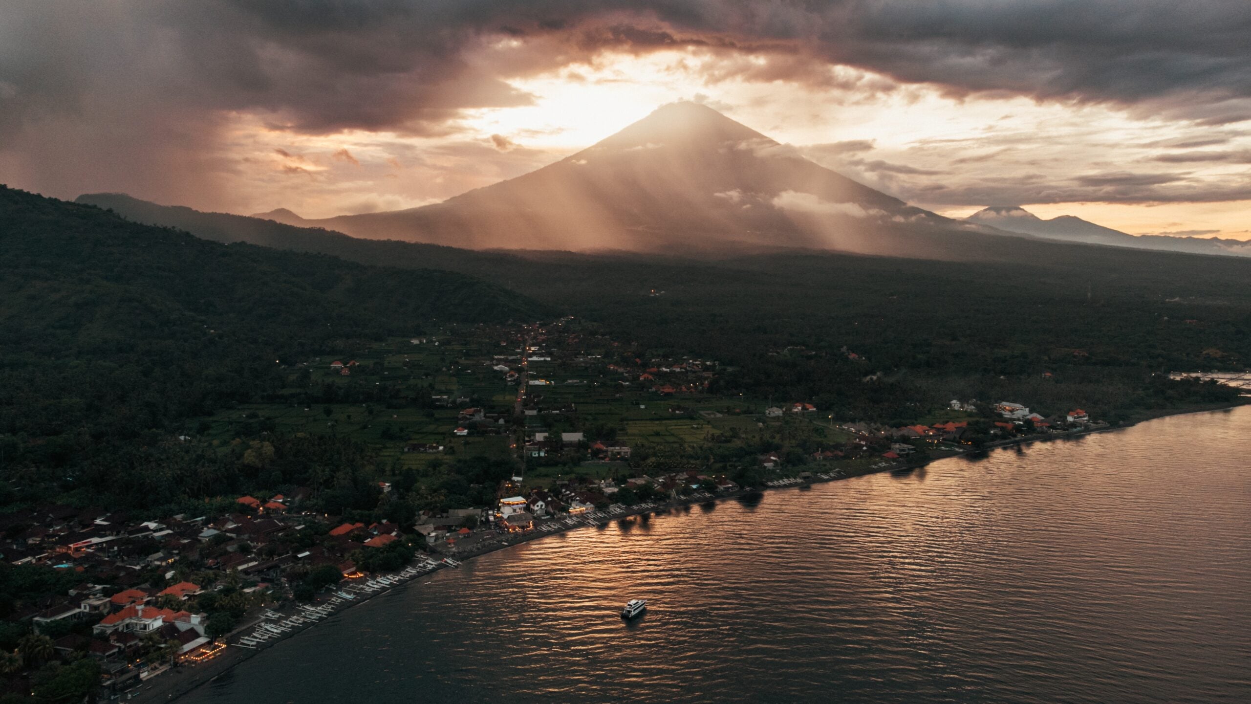 Aerial Amed