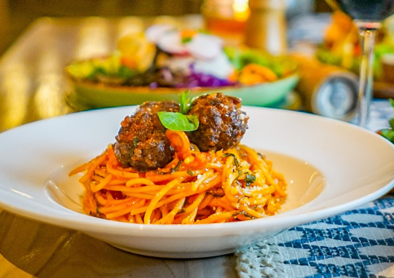 spaghetti meatballs at the rich nusa penida