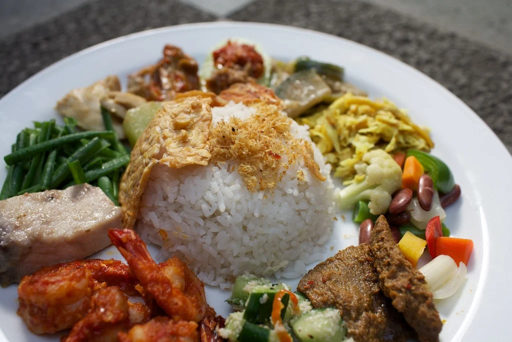 Made's Warung Seminyak