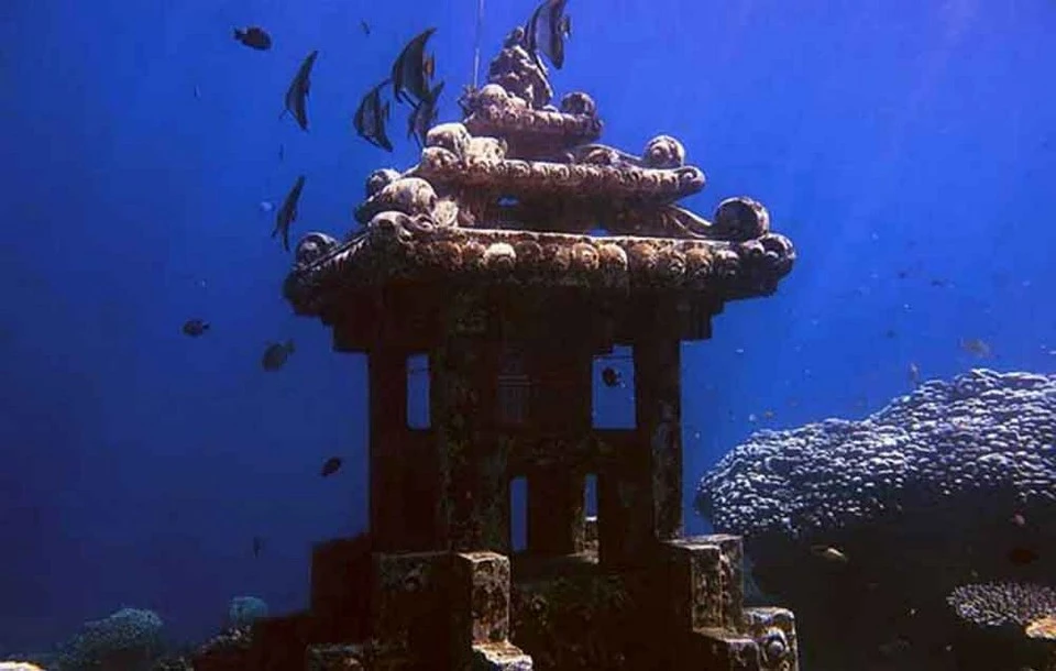 Pemuteran Hidden Underwater Temple Bali