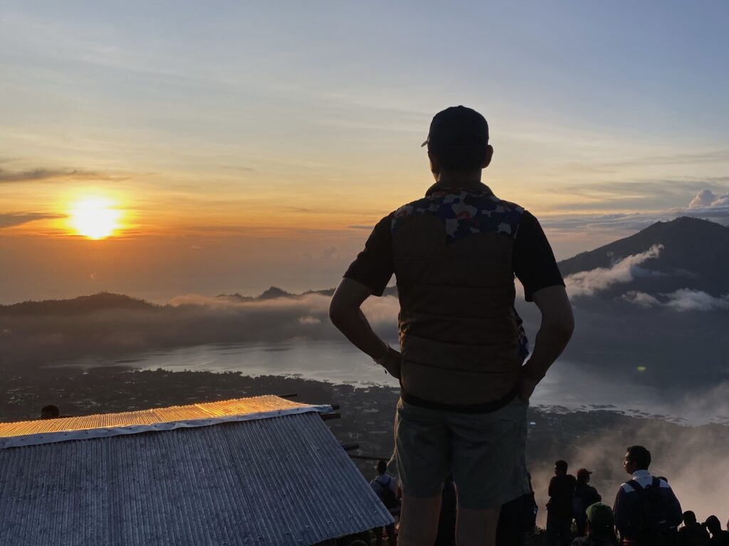 Hiking Mount Batur Sunrise 24051640 Putri Diah Pratiwi Ni Made Putri Diah Pratiwi