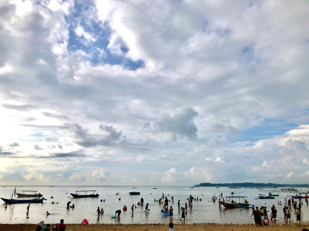 Sanur Beach on Sunday 19010108 Citra Cipus Dewi