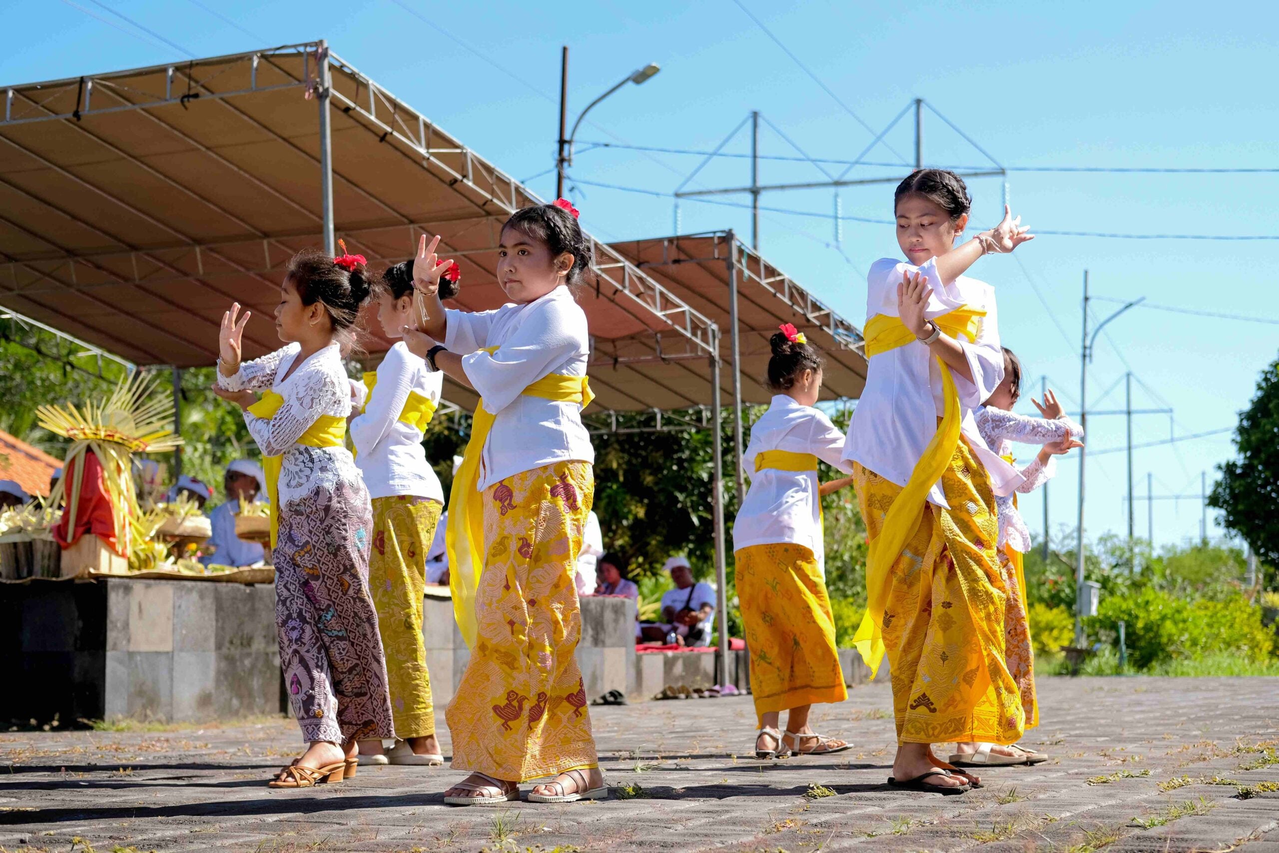 Sesetan Rejang Dewa Kids Balinese Dance 19071200 Eka Hermawan
