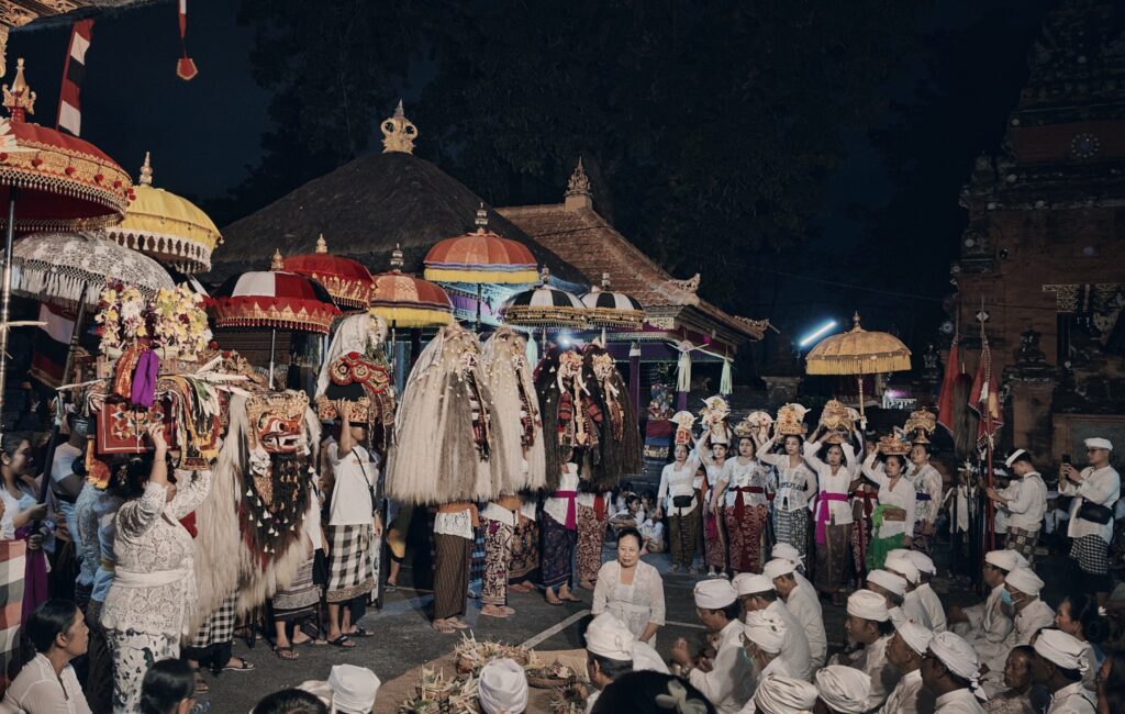 Solemn Night at Pura Dalem Ni Luh Putu Agnis Swari