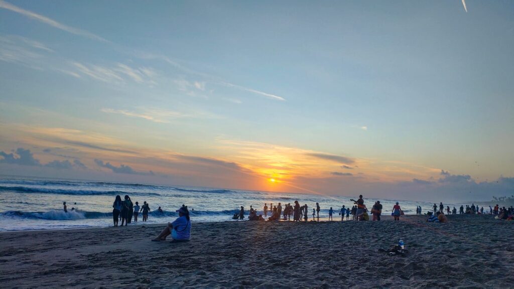 Tabanan Kediri Kedungu Beach Sun set 22091283 I Nyoman Sudarta