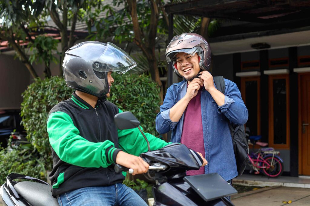 motorbike passenger using helmet 2023 11 27 05 05 38 utc