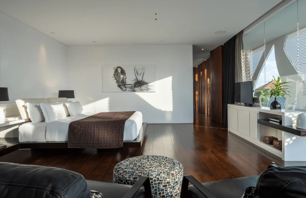Villa Issi: Minimalist Heaven