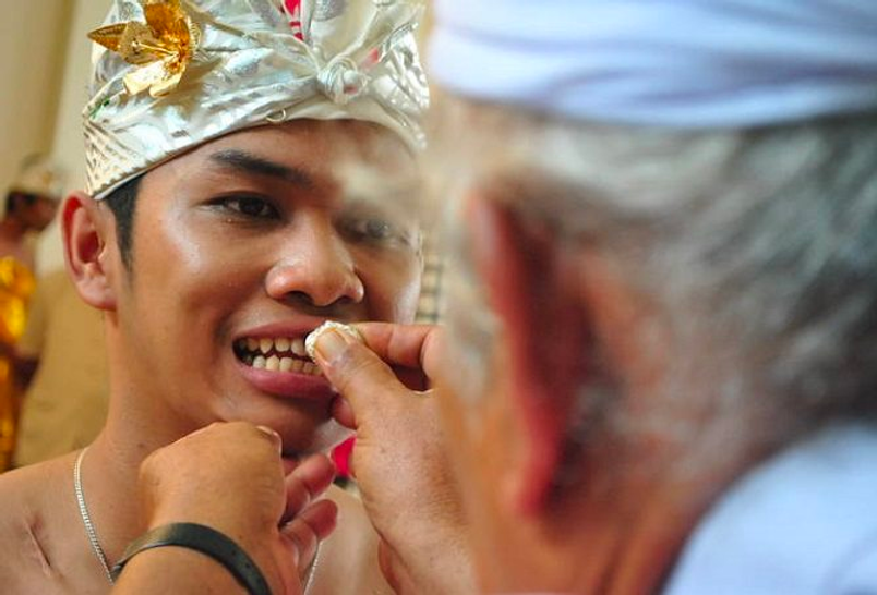 Tooth Filing Ceremony Metatah in Bali: Meaning & Sacred Process