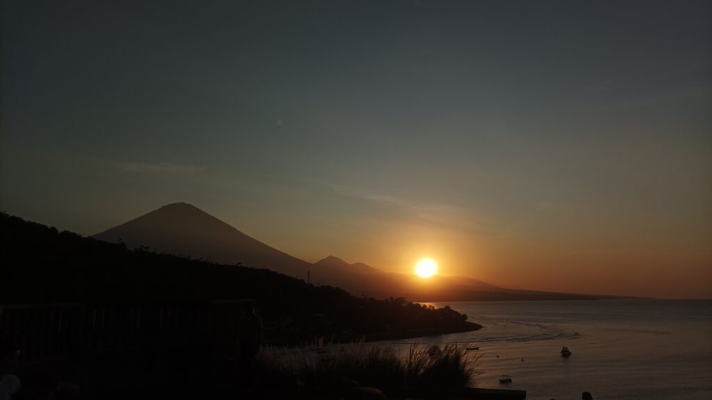 Karangasem Mount Agung Sunset 24041567 Putu Kodyawati