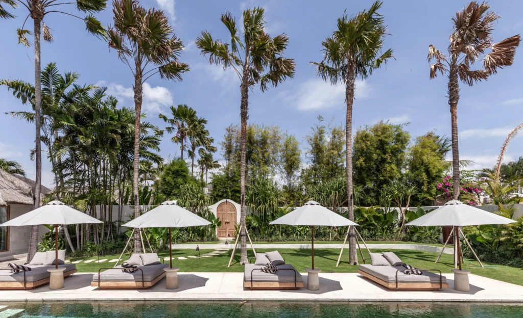 Villa Massilia: Terrazzo Cool In Bali