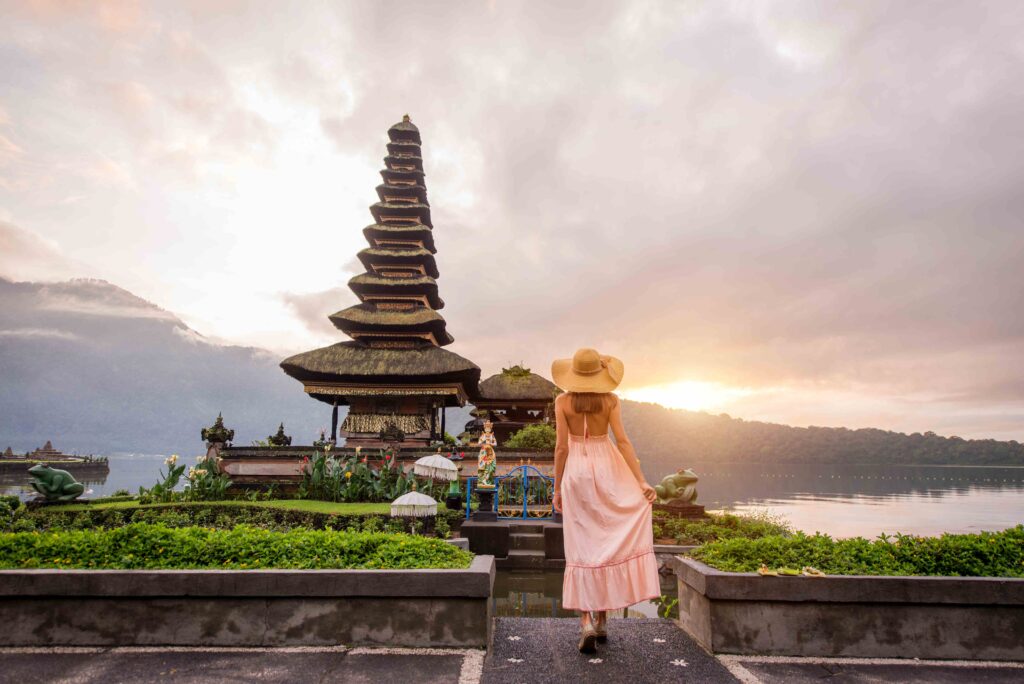 Young woman at the Pura Ulun Danu Bratan, Bali