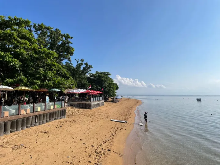 Duyung Beach