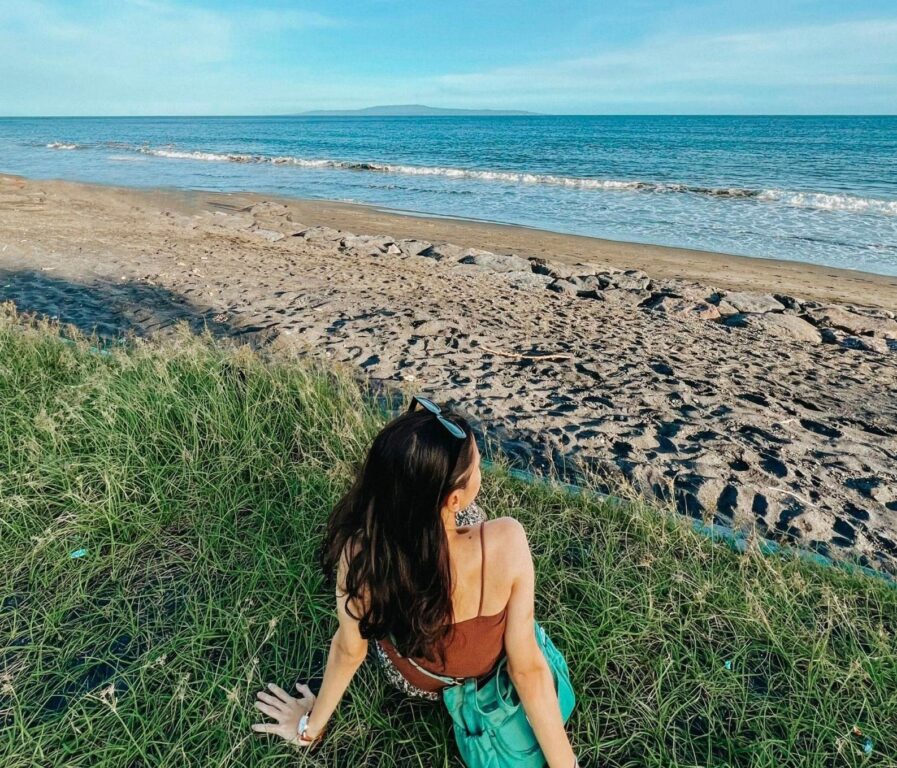 purnama beacah bali