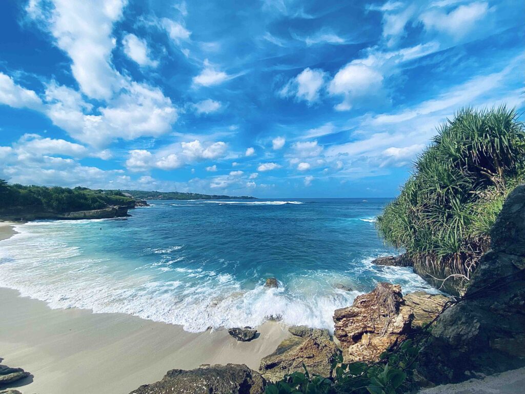 Dream Beach Nusa Lembongan Bali 25042102 Gung Pradnya