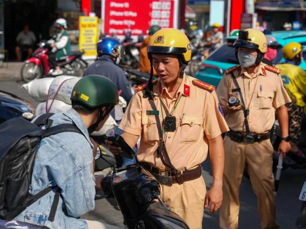 da nang hoi police