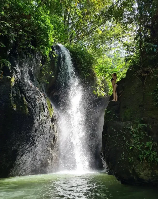 Goa Rang Reng Waterfall