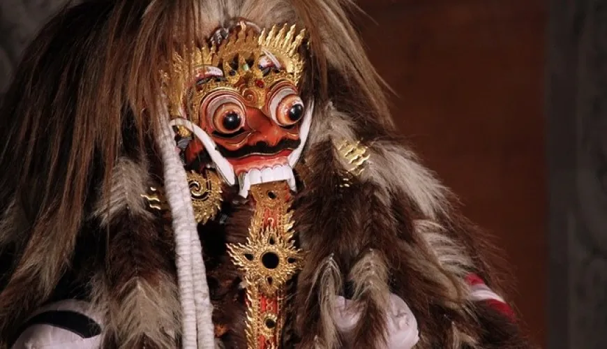 calon arang kisah legenda yang menjadi asal usul leak di bali