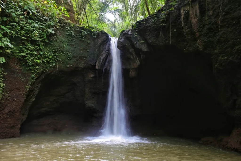 suwat waterfall
