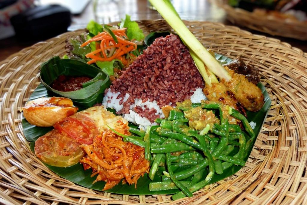 what to eat in bali balinese gastronomy and typical dishes 13 1024x683