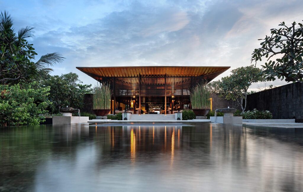 Bali best luxury hotel