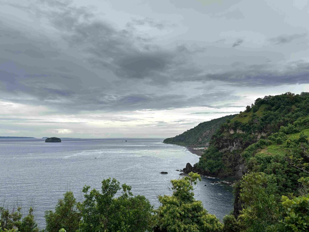 Amed Cliff Beach Sunrise 22080124 I Putu Gede Gita Muliarta Putra (Tude)