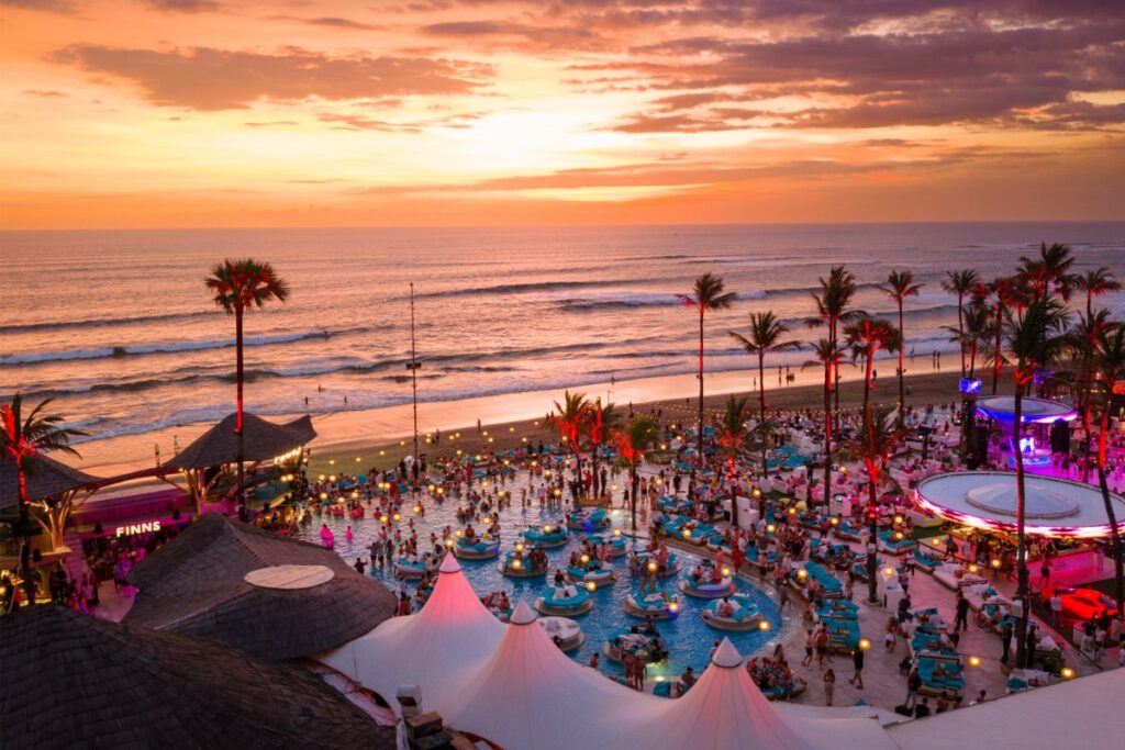 Copy of 2025 10 12 WEEKLY RECAP DK 42