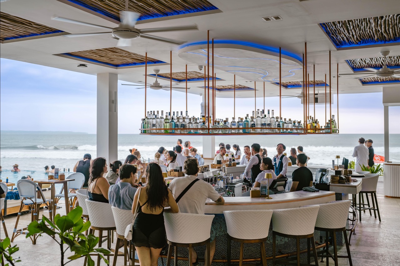Finns Beach Club