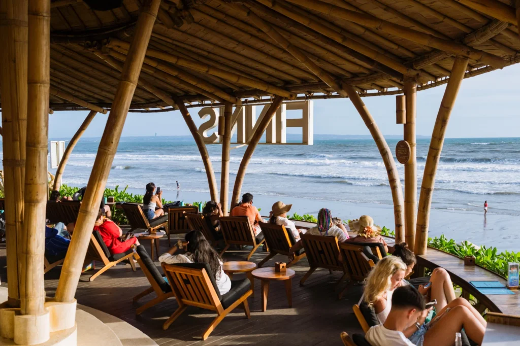 Finns Beach Club 6